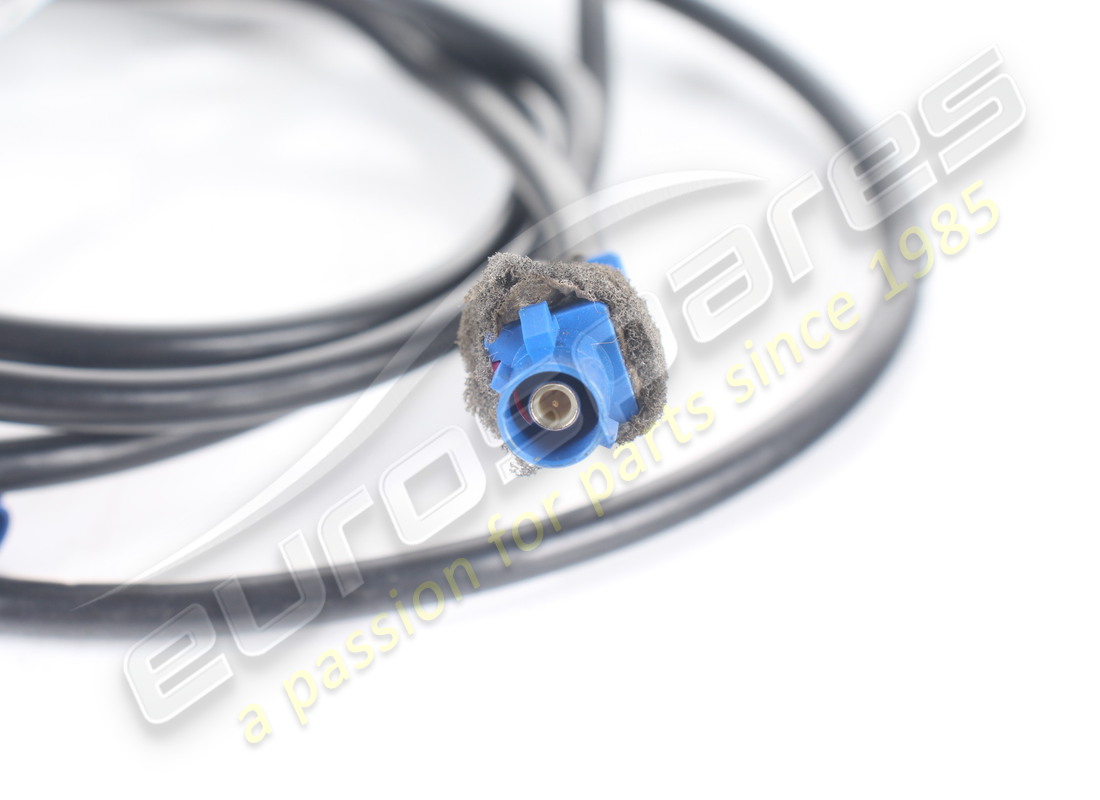 GEBRAUCHTES GPS-ANTENNENVERLÄNGERUNGSKABEL FERRARI. TEILENUMMER 335614 (3) gebrauchtes gps-antennenverlängerungskabel ferrari. teilenummer 335614 (3)