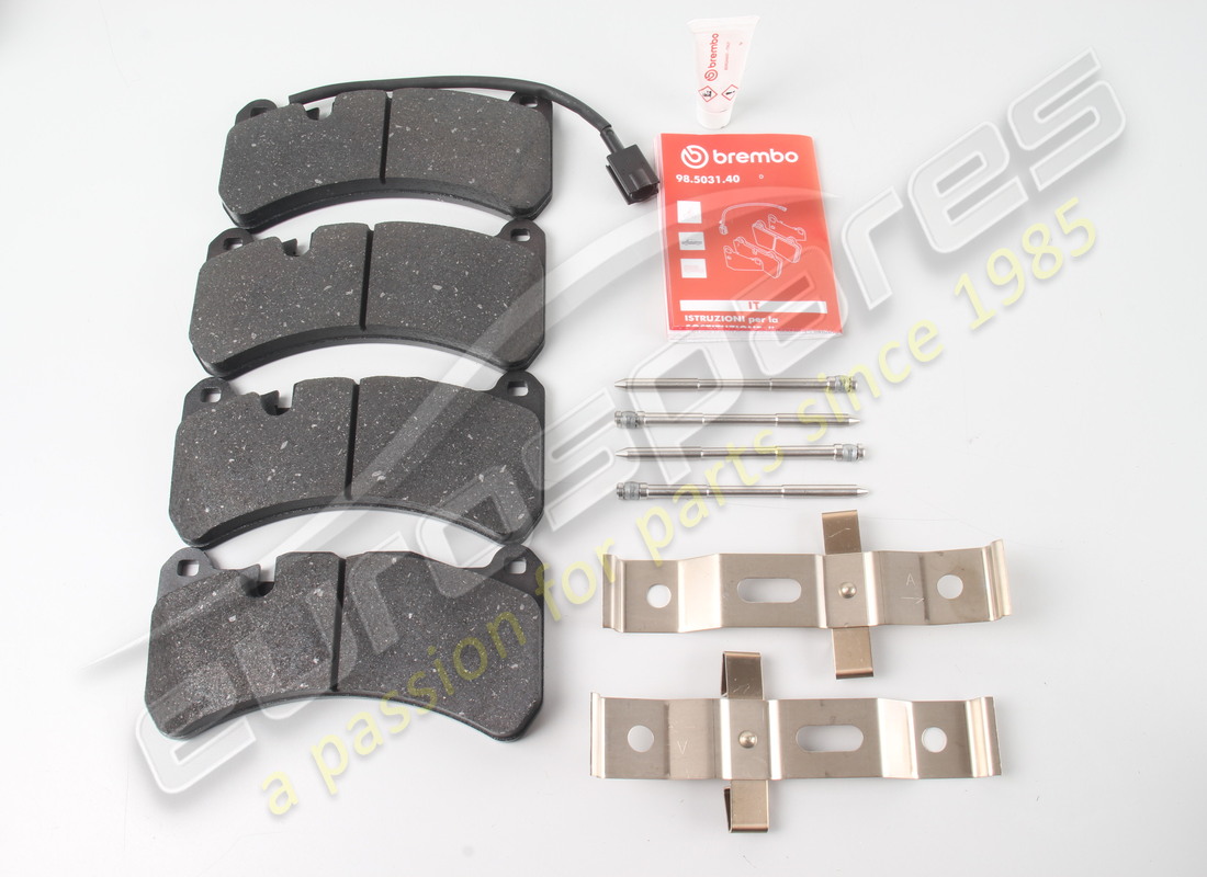 neue maserati vordere pads. teilenummer 673012383 (1)
