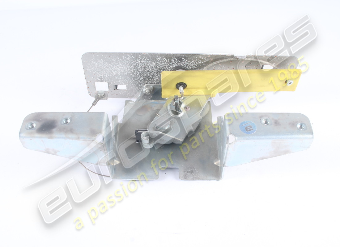 GEBRAUCHTER Aston Martin BOLZEN. TEILENUMMER 4G437J168AC (1)