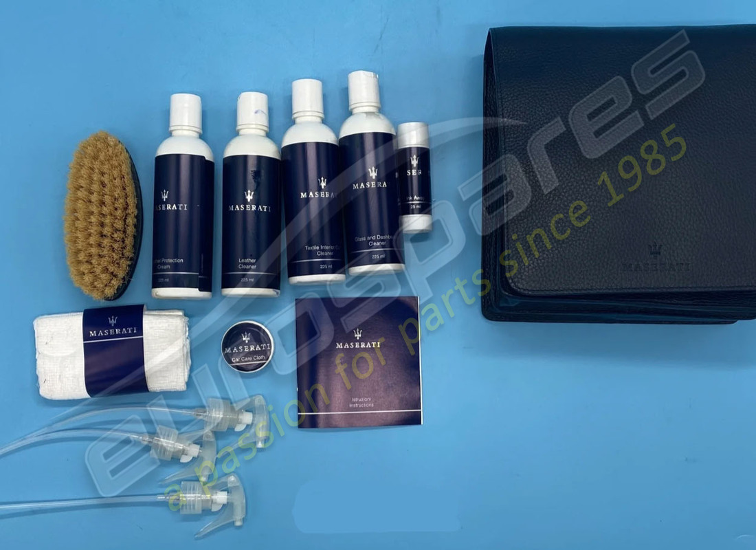 neues maserati autopflegeset. teilenummer 920001973 (1)