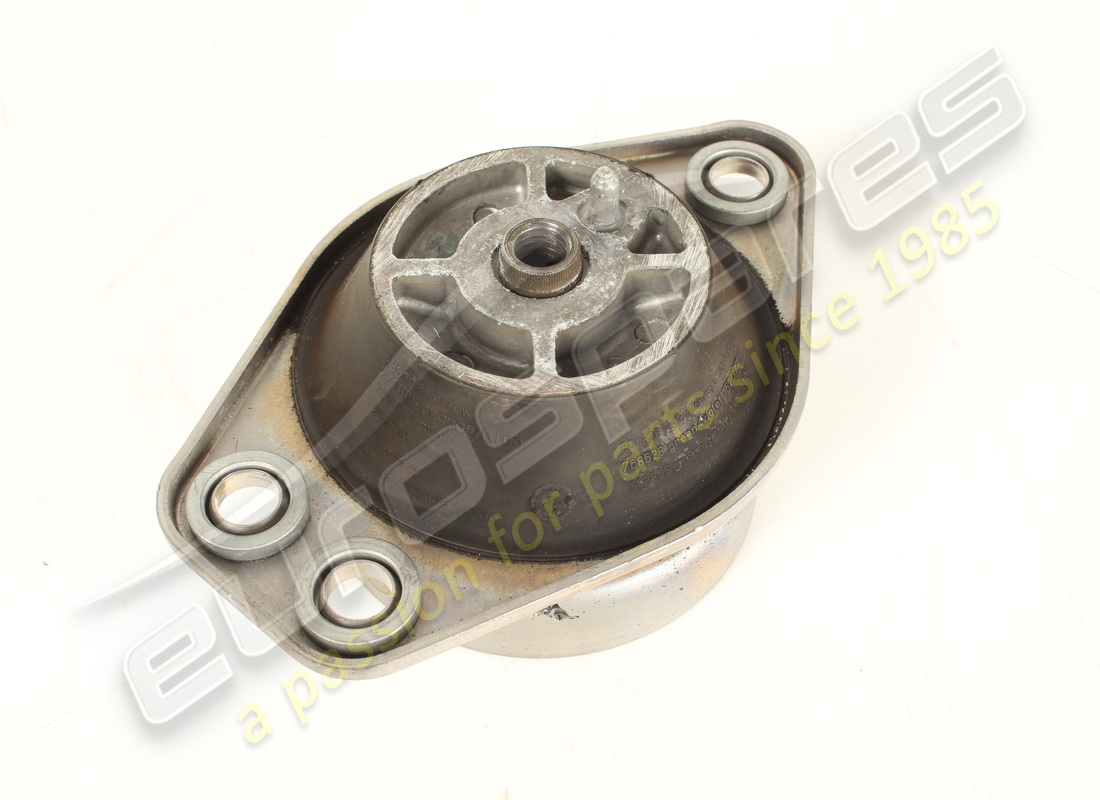 USED FERRARI RUBBER BUSHING . PART NUMBER 247141 (1)
