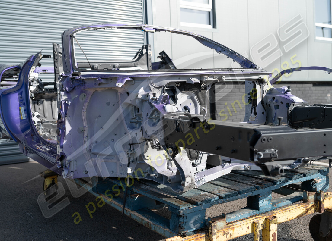 gebrauchtes ferrari frontmodul. teilenummer 985916667 (2)