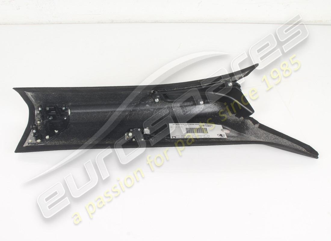 GEBRAUCHT FERRARI KOMPLETTE LINKE WINDSCHUTZSCHEIBENSÄULE. TEILENUMMER 874461 (5) gebraucht ferrari komplette linke windschutzscheibensäule. teilenummer 874461 (5)