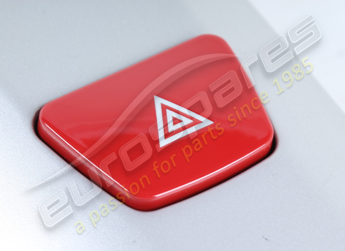 ferrari verwendet die f1 brücke vollständig. teilenummer 86461200 (6)