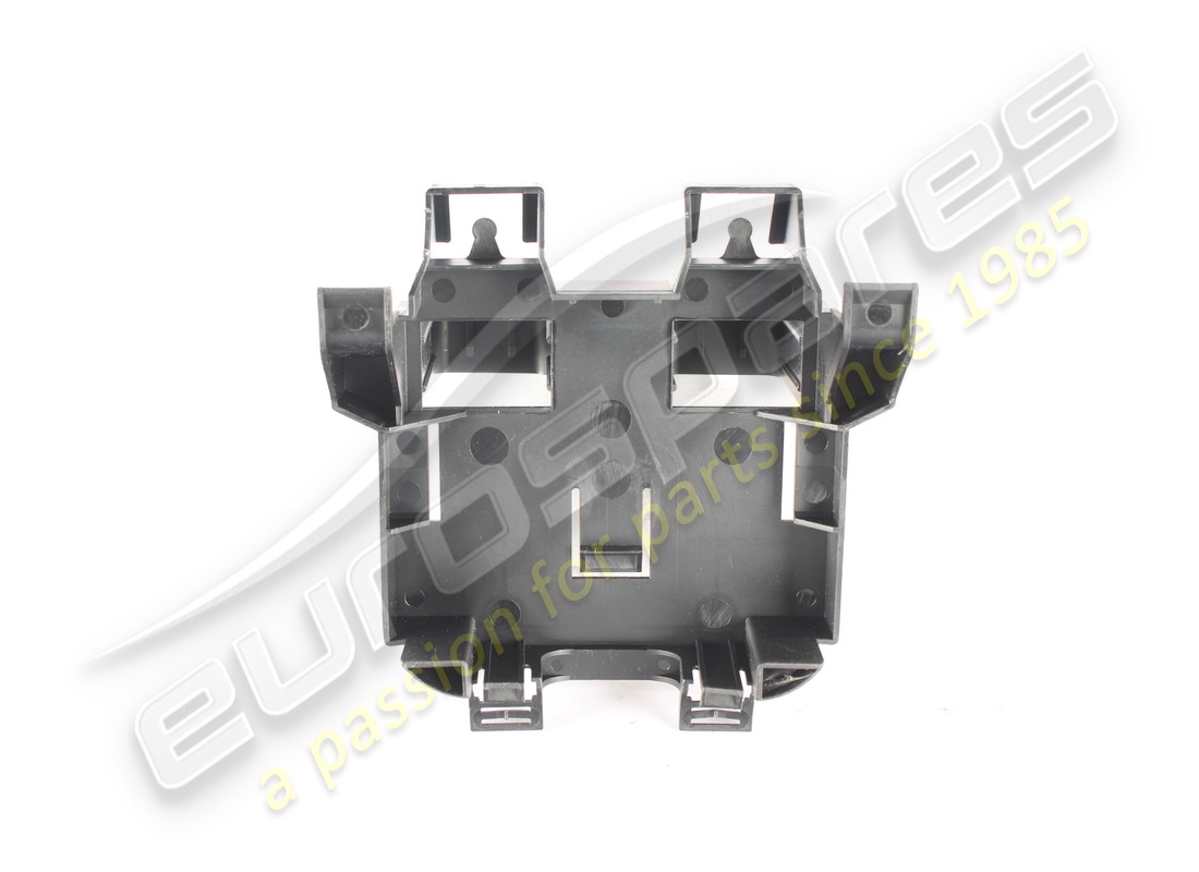 gebrauchte lamborghini rohr hzg phev hv-ptc v. teilenummer 4m0819857c (2)