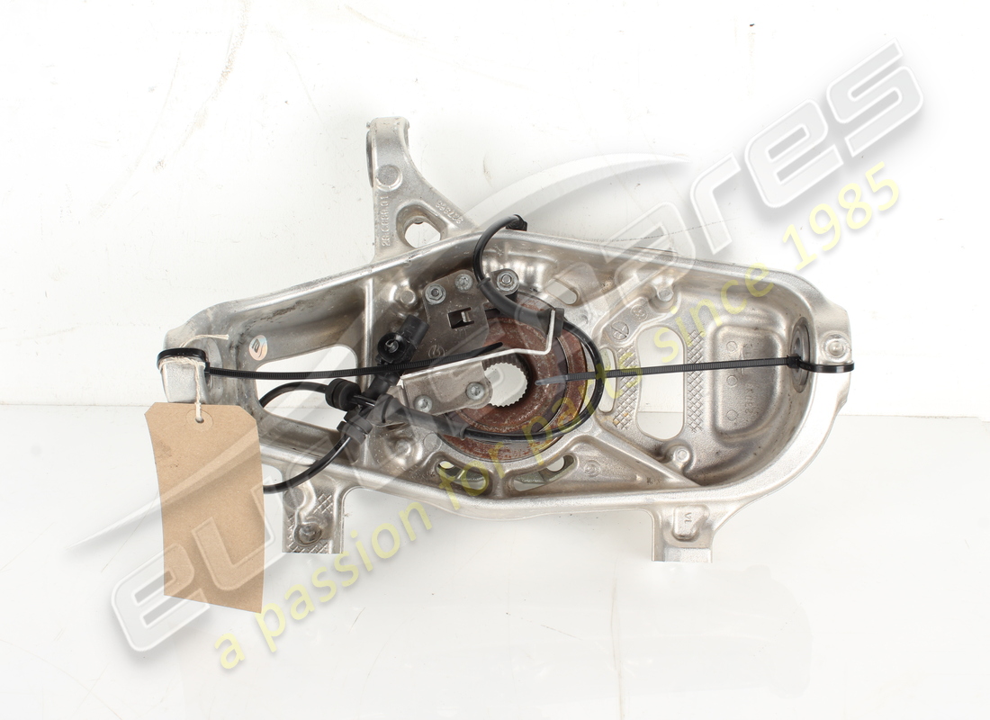 gebrauchter ferrari komplett linker vordernabenträger. teilenummer 328039 (2)