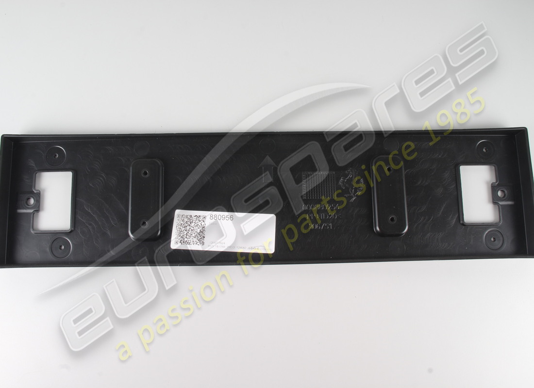 neuer ferrari hinterer kennzeichenhalter. teilenummer 880956 (1)