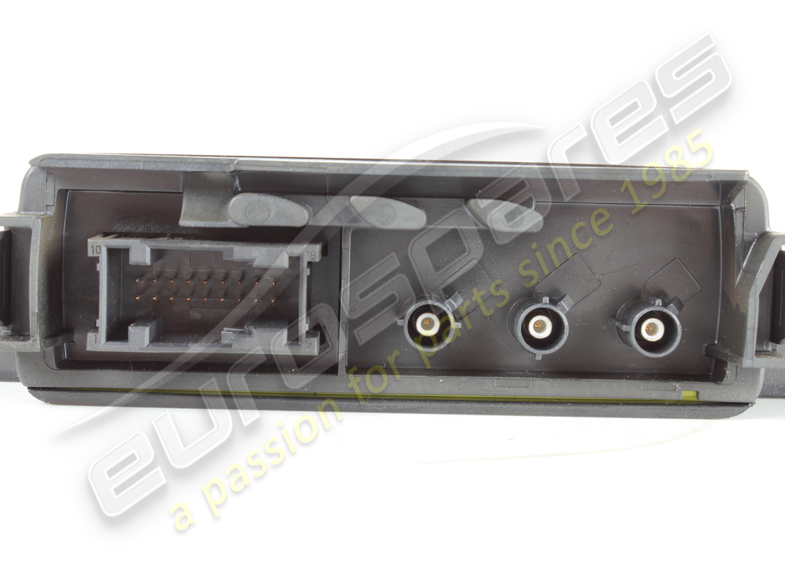 beschädigt ferrari tcu ecall / svr. teilenummer 824396 (4)