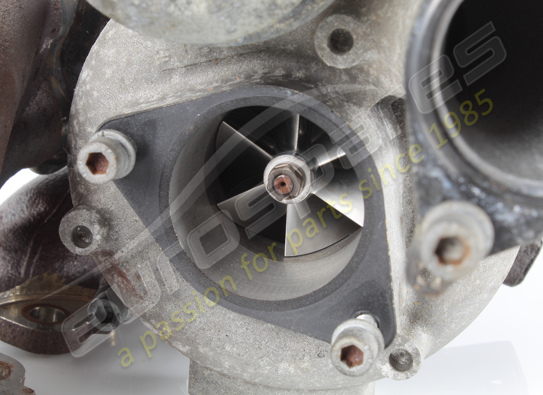 gebrauchter ferrari linker turbolader. teilenummer 307673 (5)