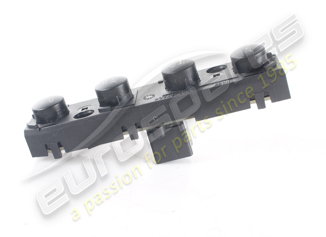 damaged maserati lh controls switch panel for ni. part number 216858 (4)