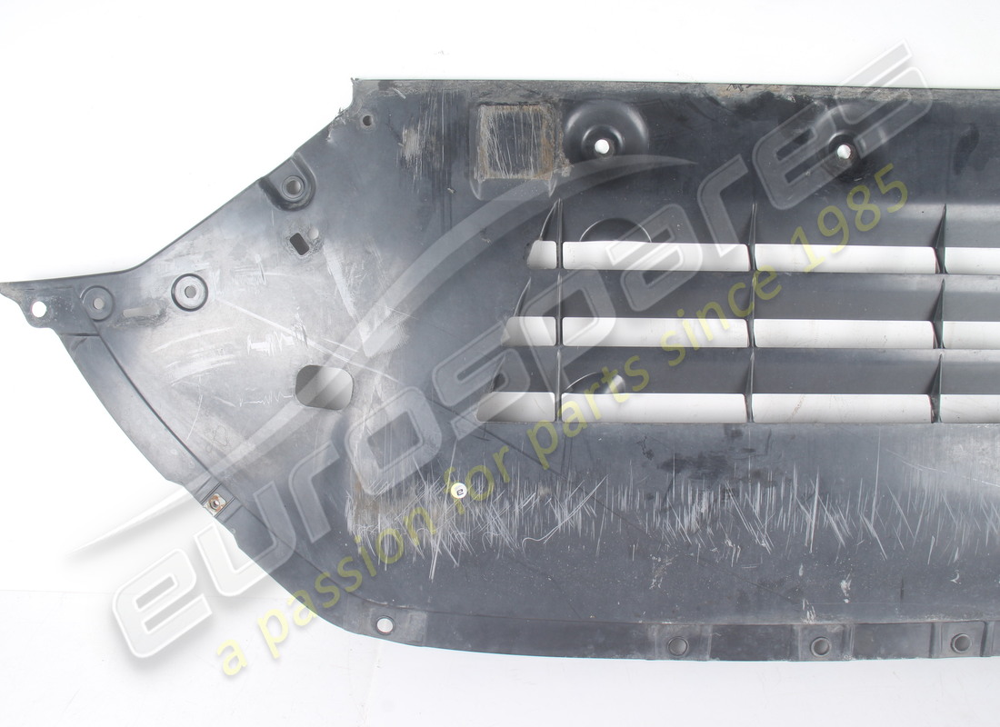 VERWENDET FERRARI ANSCHLUSS VON DER VORDEREN FLACHEN U. TEILENUMMER 89378100 (2) verwendet ferrari anschluss von der vorderen flachen u. teilenummer 89378100 (2)