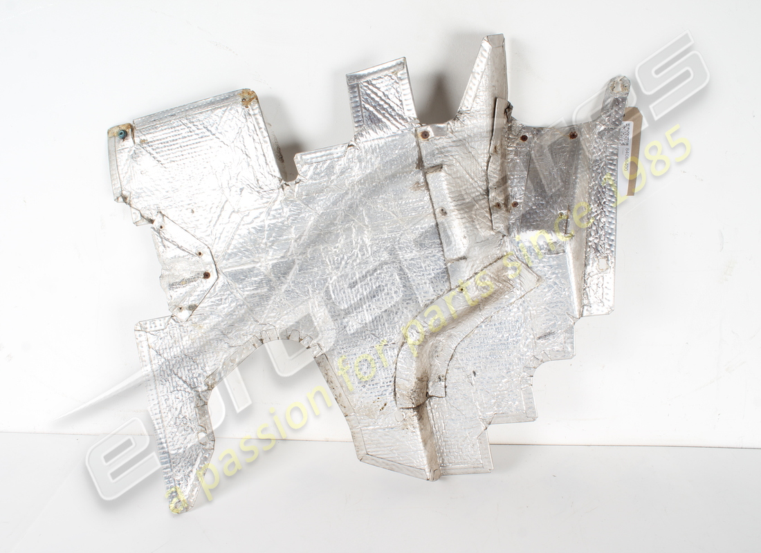 gebraucht ferrari rh-kreisverteiler-hitzeschild. teilenummer 84086400 (1)