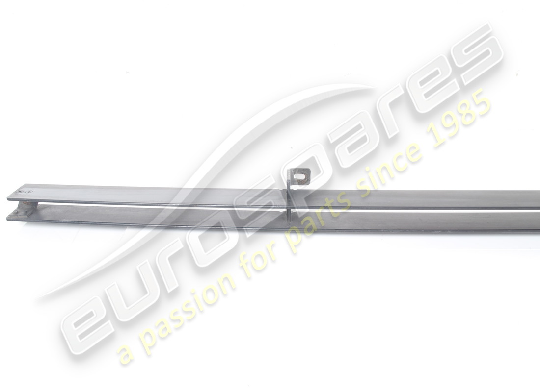gebrauchter ferrari frontspoilergrill. teilenummer 61797300 (2)