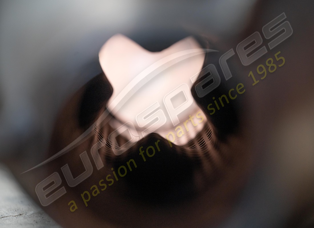 GEBRAUCHT FERRARI LINKER AUSPUFF-VORSCHALLDÄMPFER. TEILENUMMER 171684 (5) gebraucht ferrari linker auspuff-vorschalldämpfer. teilenummer 171684 (5)