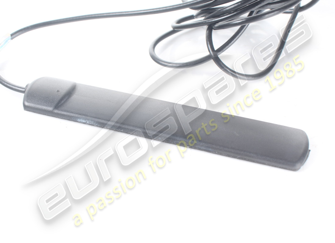 GEBRAUCHTE FERRARI GLONASS GSM-ANTENNE. TEILENUMMER 336507 (3) gebrauchte ferrari glonass gsm-antenne. teilenummer 336507 (3)