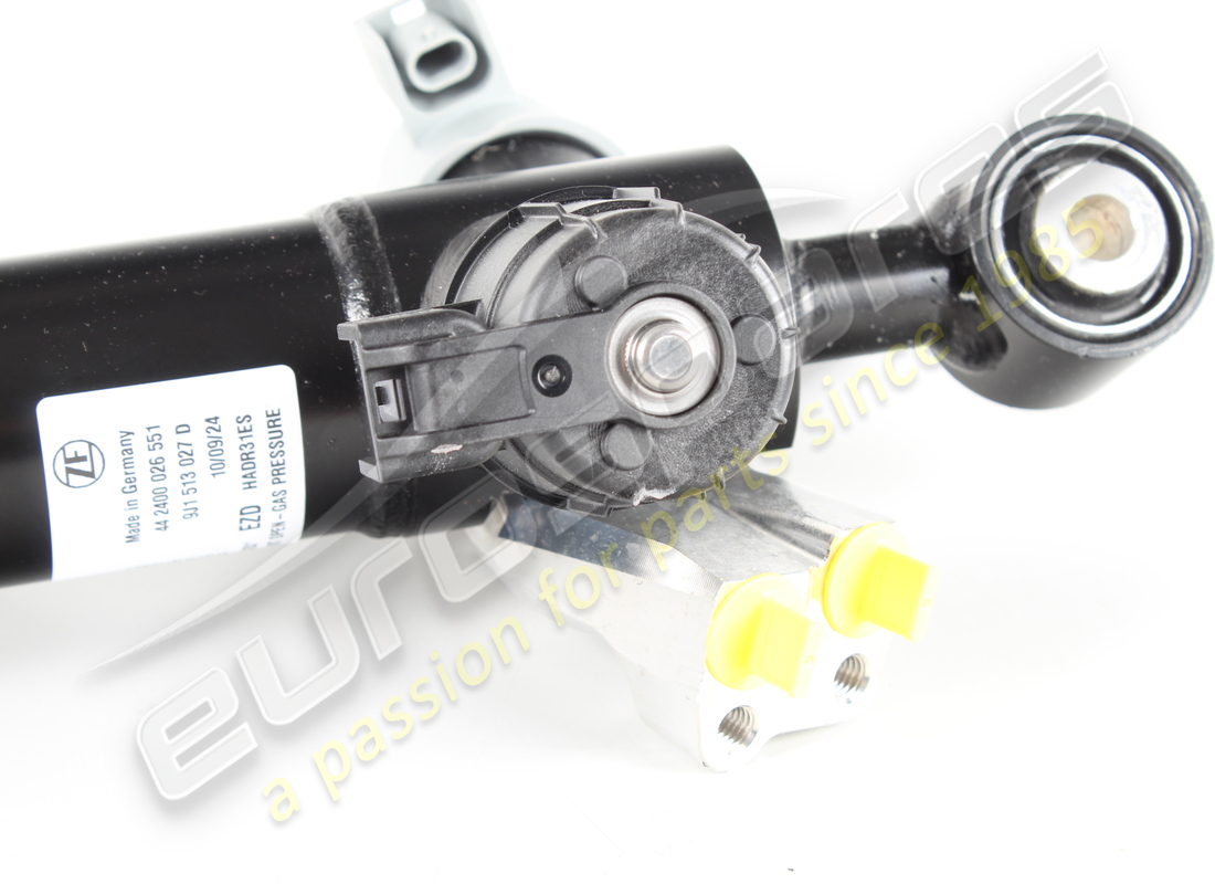 NEUER PORSCHE DÄMPFER. TEILENUMMER PAD513027 (6) neuer porsche dämpfer. teilenummer pad513027 (6)