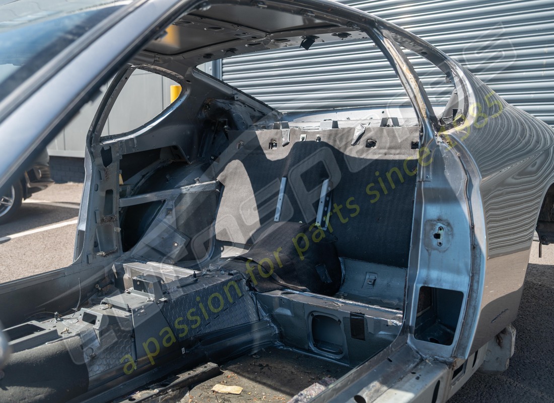 gebrauchte ferrari komplette karosserie. teilenummer 65887700 (6)