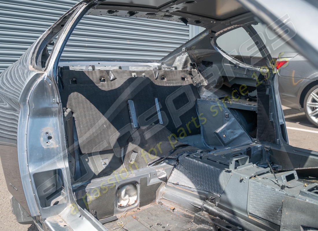 gebrauchte ferrari komplette karosserie. teilenummer 65887700 (5)