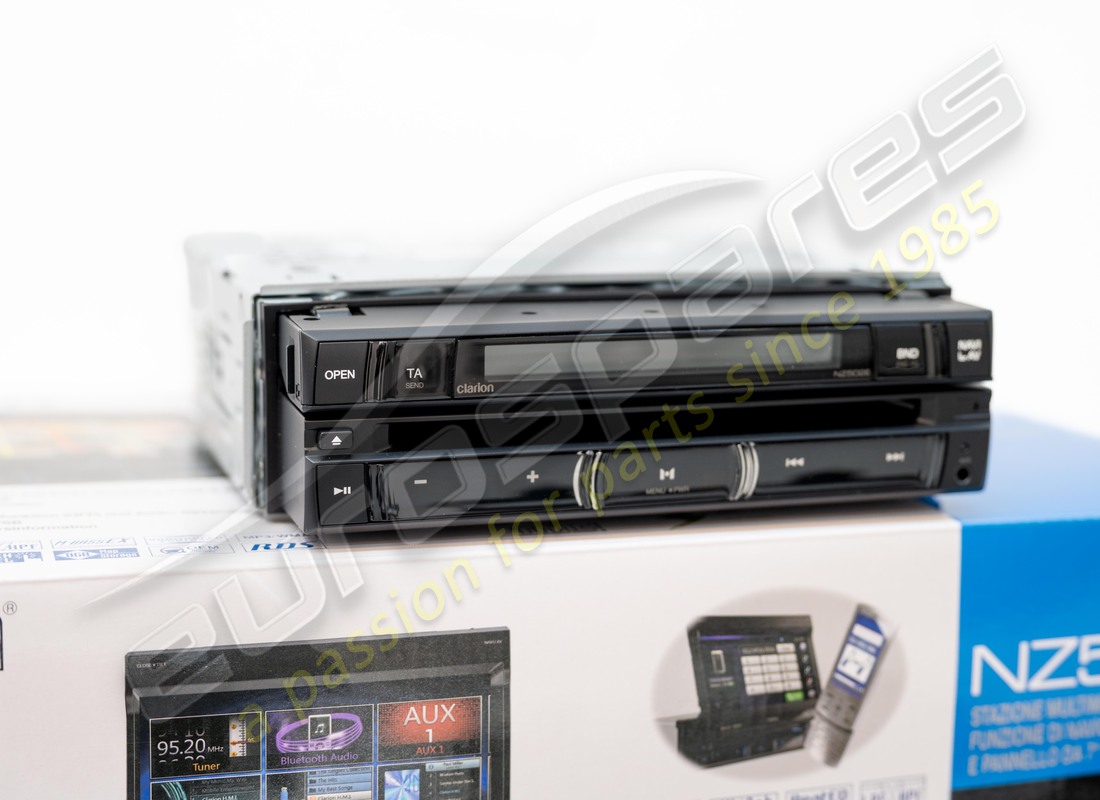 NEU FERRARI F430 INFOTAINTMENT SISTEM KI. TEILENUMMER 70003465 (4) neu ferrari f430 infotaintment sistem ki. teilenummer 70003465 (4)