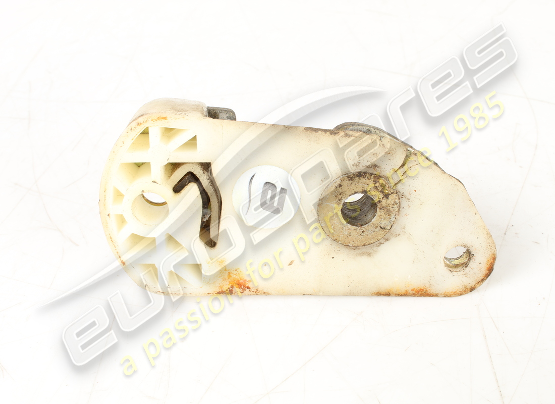 GEBRAUCHTE FERRARI RECHTE FANGPLATTE. TEILENUMMER 40115503 (2) gebrauchte ferrari rechte fangplatte. teilenummer 40115503 (2)