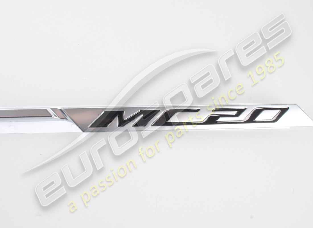 neu maserati rechtes seitensiegel. teilenummer 670158142 (4)