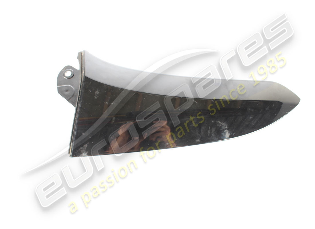 GEBRAUCHTE Maserati LINKE ABDECKUNG. TEILENUMMER 670197053 (1)