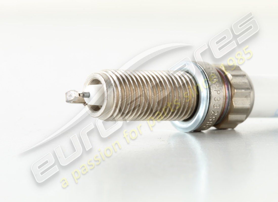 neue bosch zündkerze. teilenummer 0pb905612 (2)