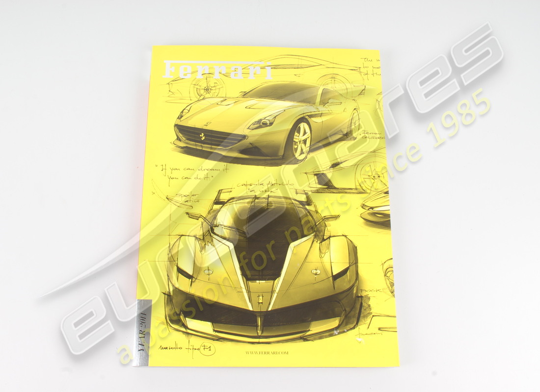 neues ferrari jahrbuch 2014. teilenummer 95998167 (1)