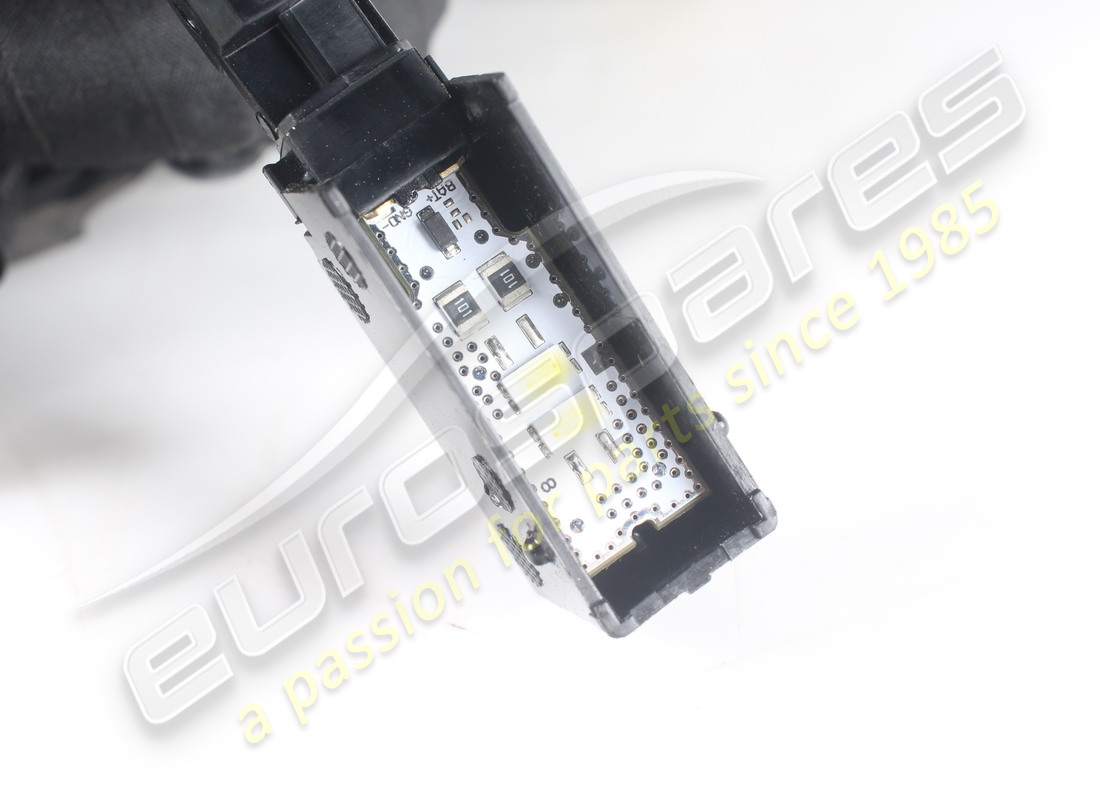 GEBRAUCHTER FERRARI KABELBAUM FÜR DIE BEIFAHRERTÜR. TEILENUMMER 338616 (3) gebrauchter ferrari kabelbaum für die beifahrertür. teilenummer 338616 (3)