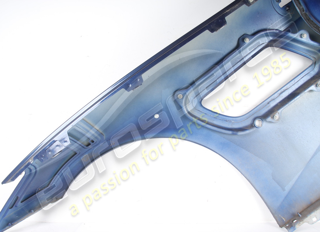 GEBRAUCHTER FERRARI KOMPLETTER RECHTER VORDERER KOTFLÜGEL. TEILENUMMER 86519911 (7) gebrauchter ferrari kompletter rechter vorderer kotflügel. teilenummer 86519911 (7)