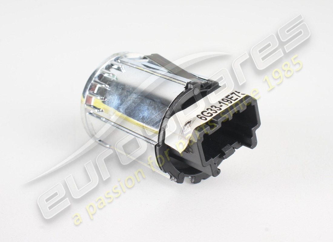 beschädigter aston martin schalter, klimaanlage-rückführungsbaugruppe. teilenummer 6g3319e755aa (2)