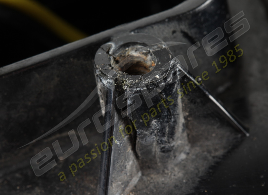 beschädigter eurospares scheinwerfer. teilenummer eap1392841 (9)