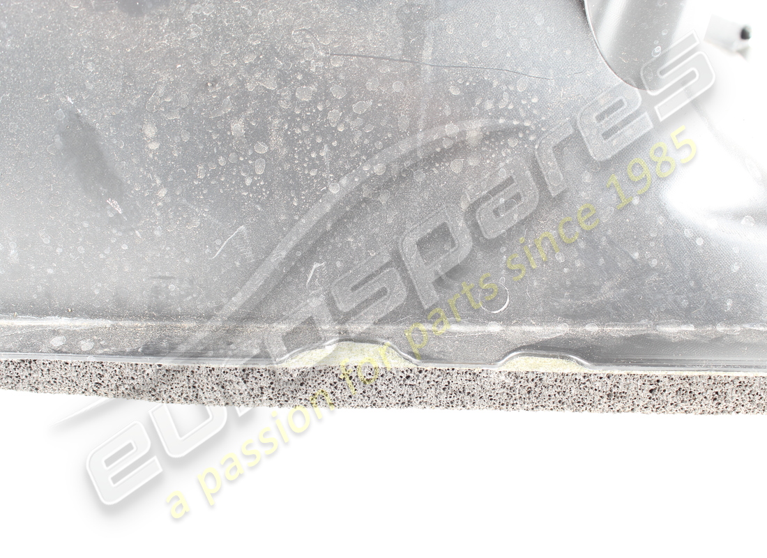 GEBRAUCHT FERRARI CONVOGLIATORE POSTERIORE DX. TEILENUMMER 770238 (4) gebraucht ferrari convogliatore posteriore dx. teilenummer 770238 (4)