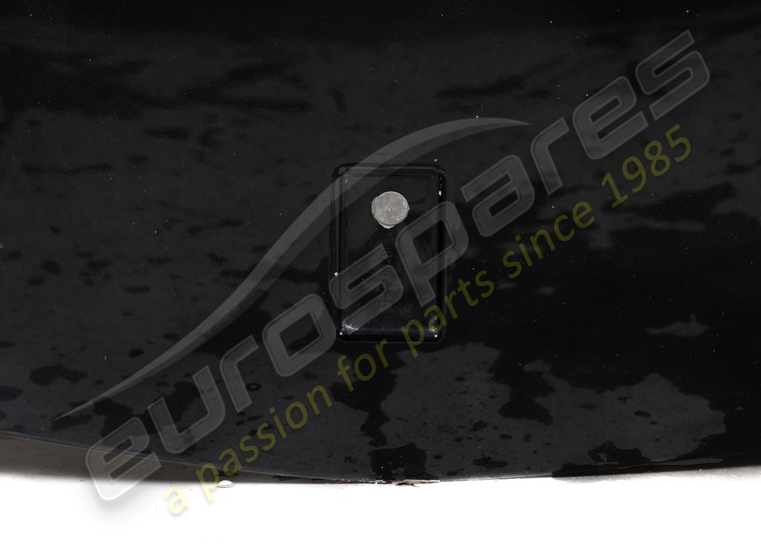 gebrauchte ferrari vorderhaubenhaube. teilenummer 68057711 (2)