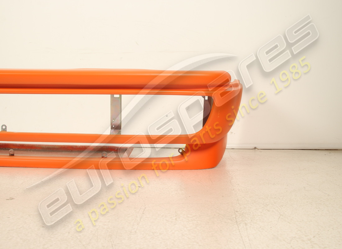 neues eurospares vorderes unteres panel. teilenummer 61741700 (2)
