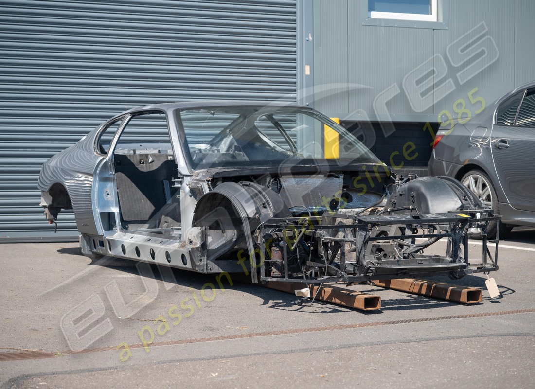 gebrauchte ferrari komplette karosserie. teilenummer 65887700 (2)