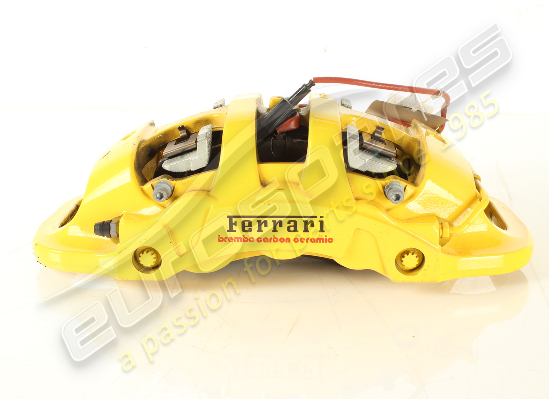 GEBRAUCHTER Ferrari VORDERER LINKER BREMSSATTEL MIT BELÄGEN. TEILENUMMER 322140 (1)