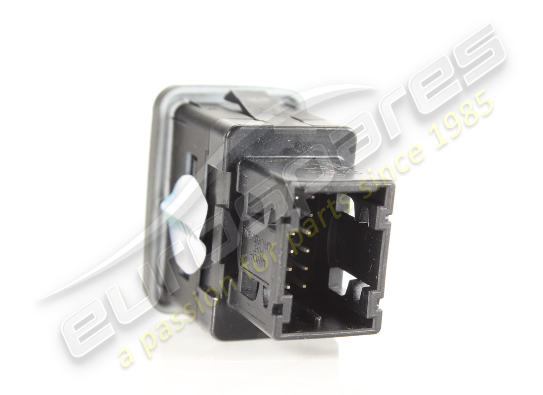 gebrauchte ferrari usb-buchse. teilenummer 303226 (2)