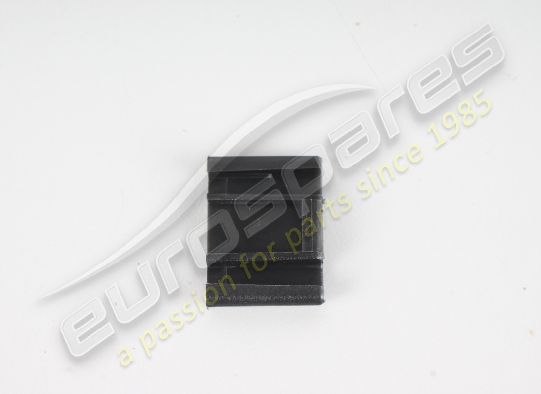 neuer ferrari adapter. teilenummer 84486900 (2)