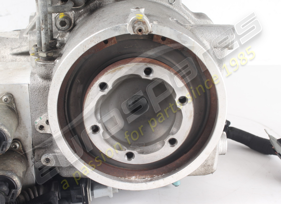 GEBRAUCHTE FERRARI NEBENANTRIEBSEINHEIT. TEILENUMMER 324841 (13) gebrauchte ferrari nebenantriebseinheit. teilenummer 324841 (13)