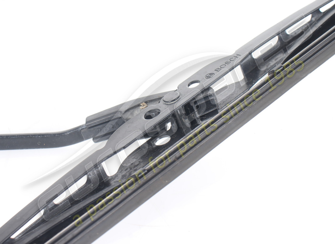 GEBRAUCHT FERRARI RECHTER WISCHERARM RHD TEILENUMMER 110588 (3) gebraucht ferrari rechter wischerarm rhd teilenummer 110588 (3)