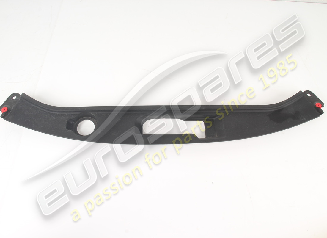 GEBRAUCHT Ferrari KOMPLETTE MITTLERE VORDERE KOSMETISCHE ABDECKUNG. TEILENUMMER 782806 (1) GEBRAUCHT Ferrari KOMPLETTE MITTLERE VORDERE KOSMETISCHE ABDECKUNG. TEILENUMMER 782806 (1)