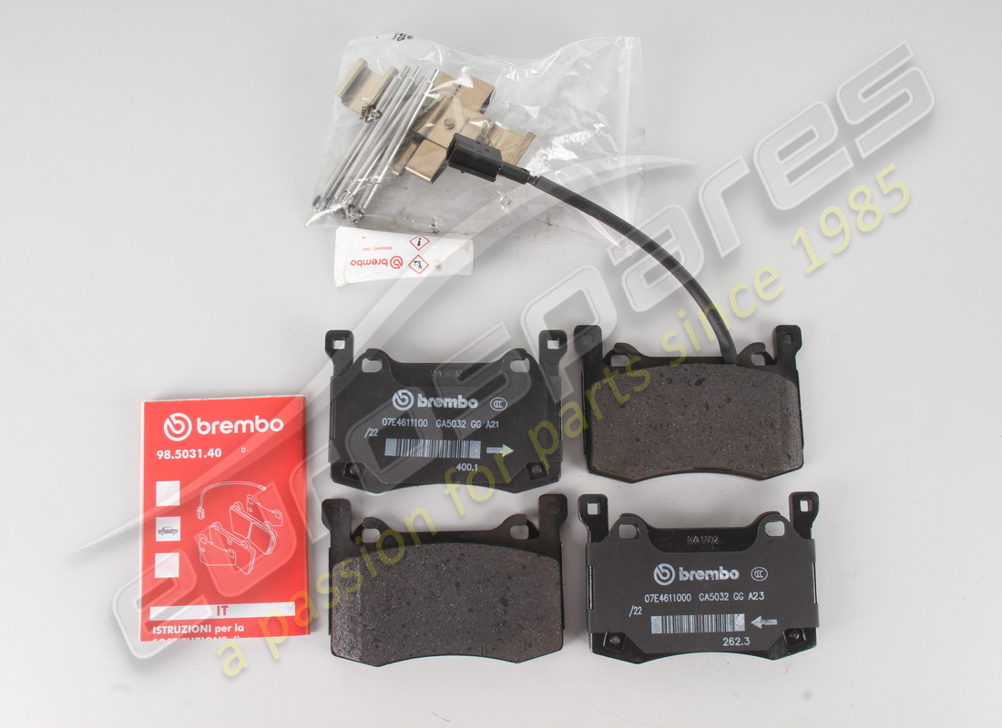 neuer maserati hinterer bremsbelagsatz. teilenummer 673013305 (1)