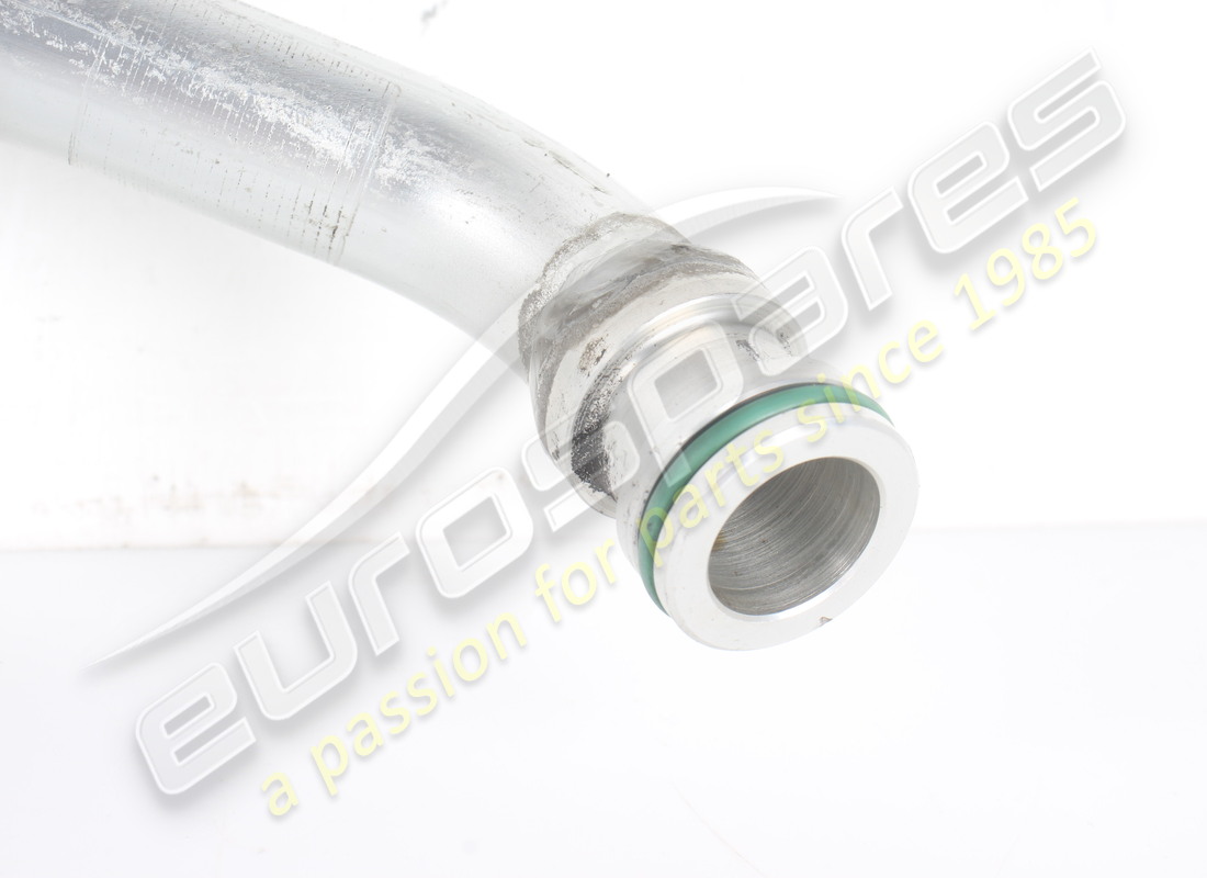 gebrauchte ferrari ölrücklaufleitung. teilenummer 266765 (3)