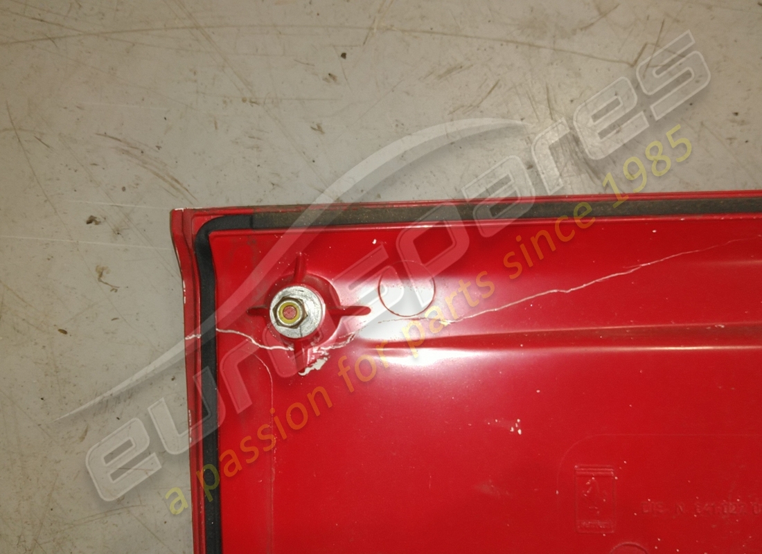 ferrari rechtes türgitter beschädigt. teilenummer 64102710 (3)
