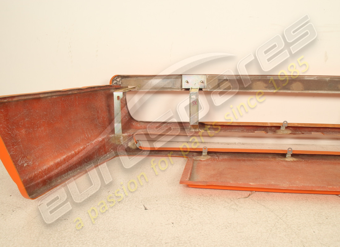 neues eurospares vorderes unteres panel. teilenummer 61741700 (9)
