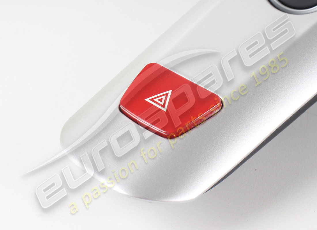 neue ferrari komplette f1 brücke. teilenummer 86296800 (5)