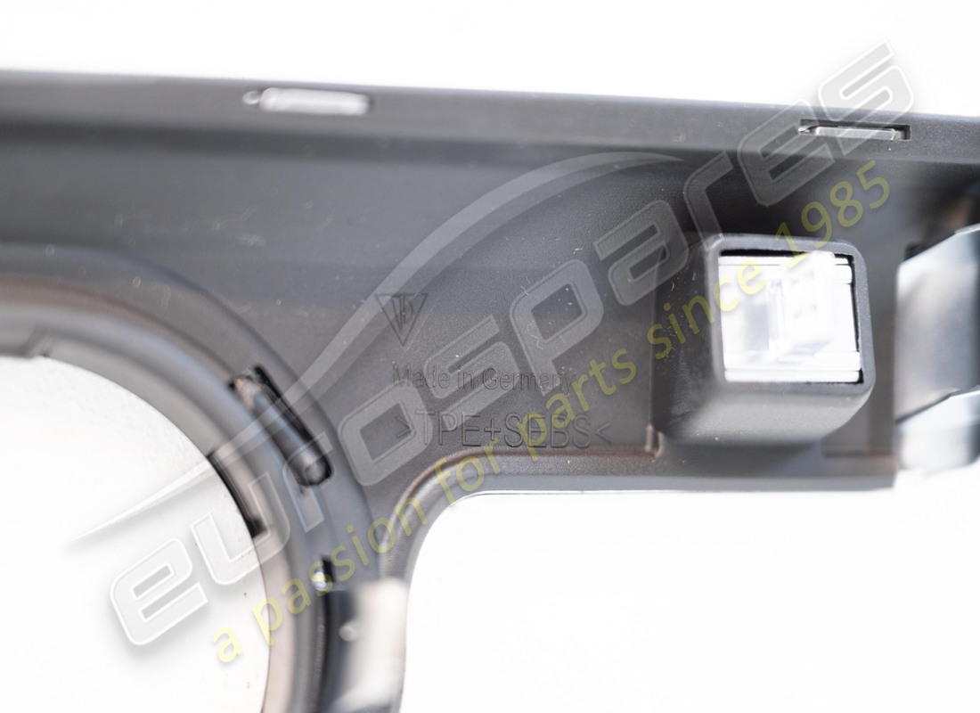 NEU PORSCHE DEKORATIVE LEISTE LHD (FAHRERSEITE) GALVANOSILBER. TEILENUMMER 99155238103V08 (3) neu porsche dekorative leiste lhd (fahrerseite) galvanosilber. teilenummer 99155238103v08 (3)