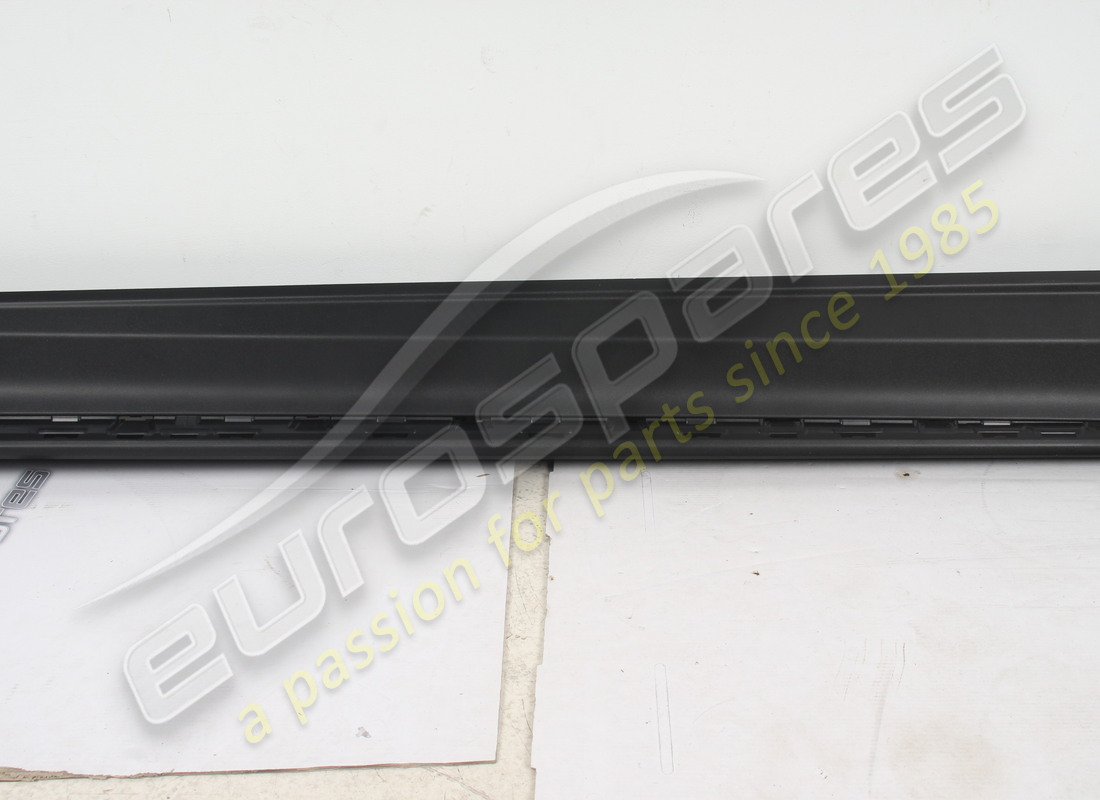 neu porsche längstrennelement mattschwarz. teilenummer 9j1854886bok1 (3)