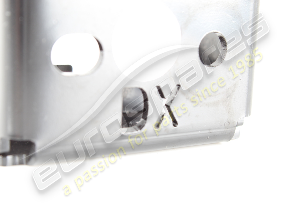 GEBRAUCHTE FERRARI VORDERER ANKERSTAB. TEILENUMMER 977736 (2) gebrauchte ferrari vorderer ankerstab. teilenummer 977736 (2)